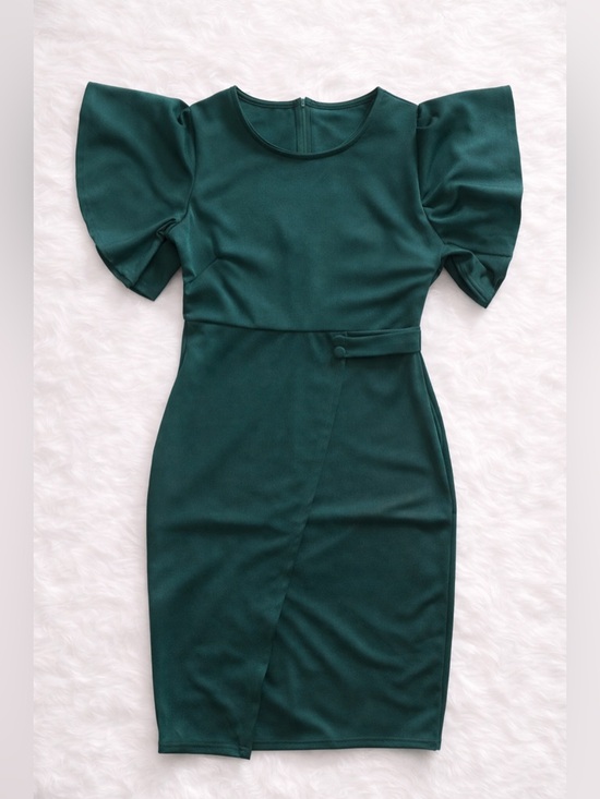 Dresses & Skirts - Emerald Green Flutter Sleeve MIDI Dress - Elegant Wrap Style - Boutique Look
